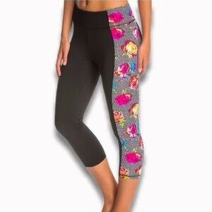 Betsey Johnson Capri Leggings Polka Dot Floral Stripe Performance Yoga Pants XS